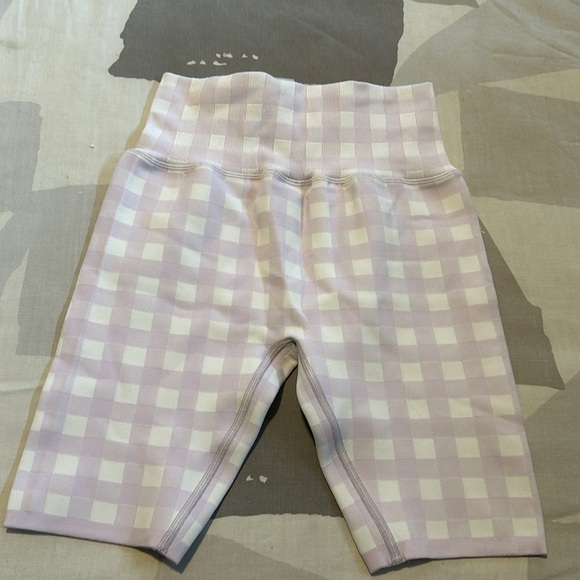 NEW Sweaty Betty Gingham Bike Shorts - Picture 12 of 12